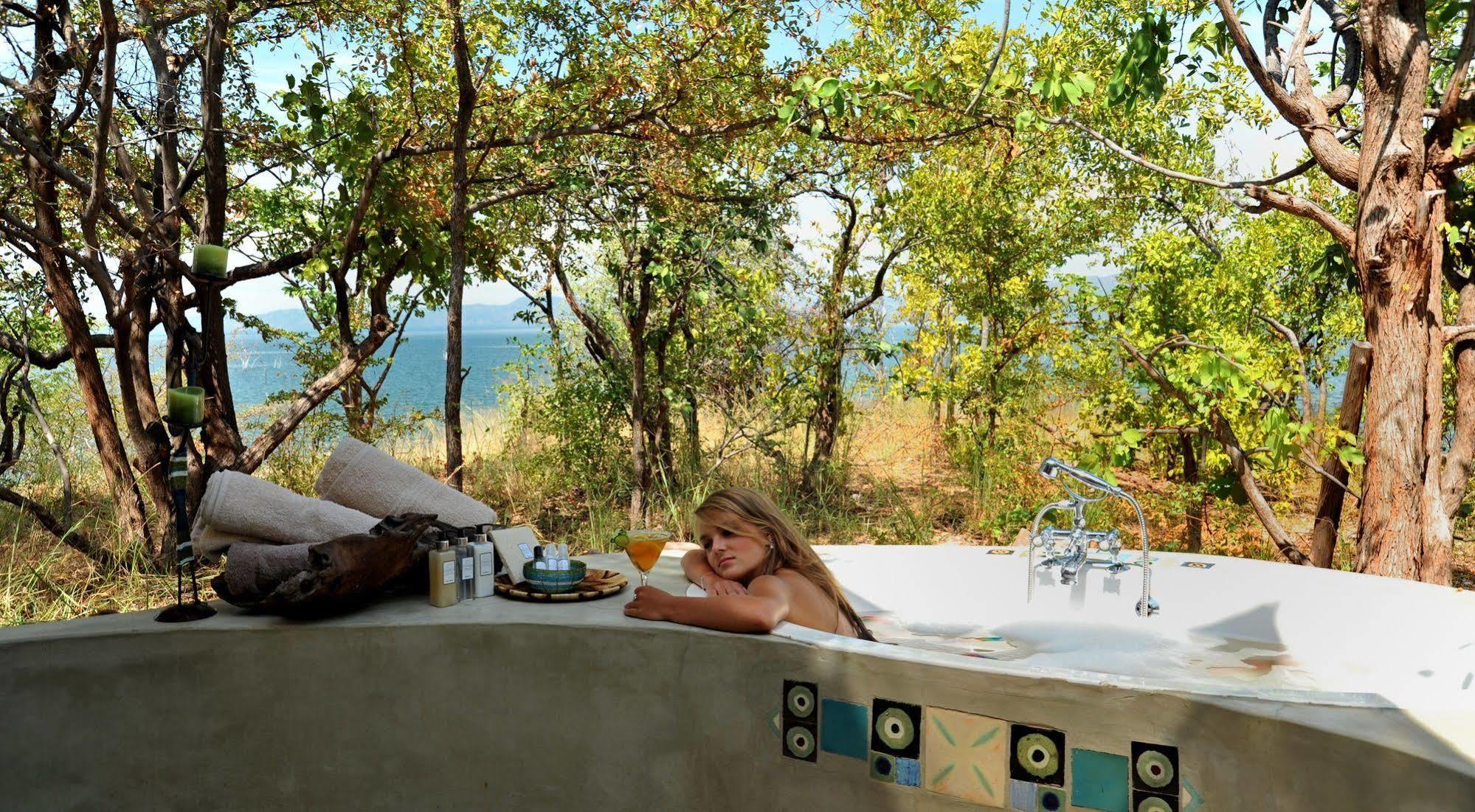 Changa Safari Camp Matusadona National Park Εξωτερικό φωτογραφία